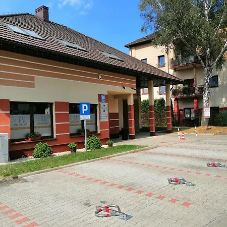 Bed & Breakfast Goscinne Z Lazienkami