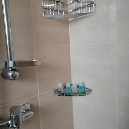 Goscinne Z Lazienkami