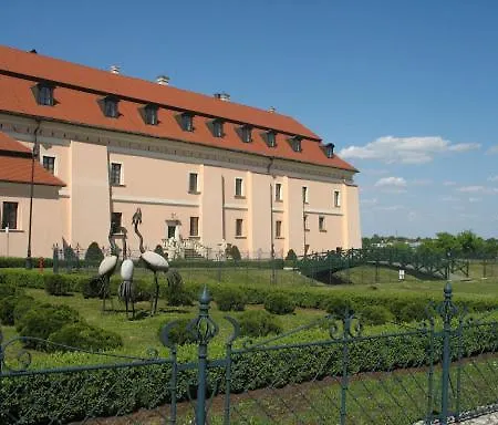Goscinne Z Lazienkami