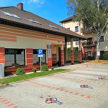 Goscinne Z Lazienkami Oda ve Kahvaltı 3*